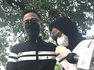 Ayah Vanessa Kecewa Foto Putrinya di Makam Hilang: Siapa yang Ambil?
