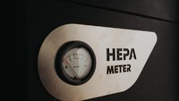 Sinar UV dan HEPA filter memastikan kabin tersebut udaranya bersih dan steril. Foto: Daimler Commercial Vehicles Indonesia
