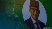 Nama Sandiaga sudah mencuat dalam survei jelang Pilpres 2024. Versi Lembaga Poltracking Indonesia, elektabilitas Sandiaga mencapai 2,8%.