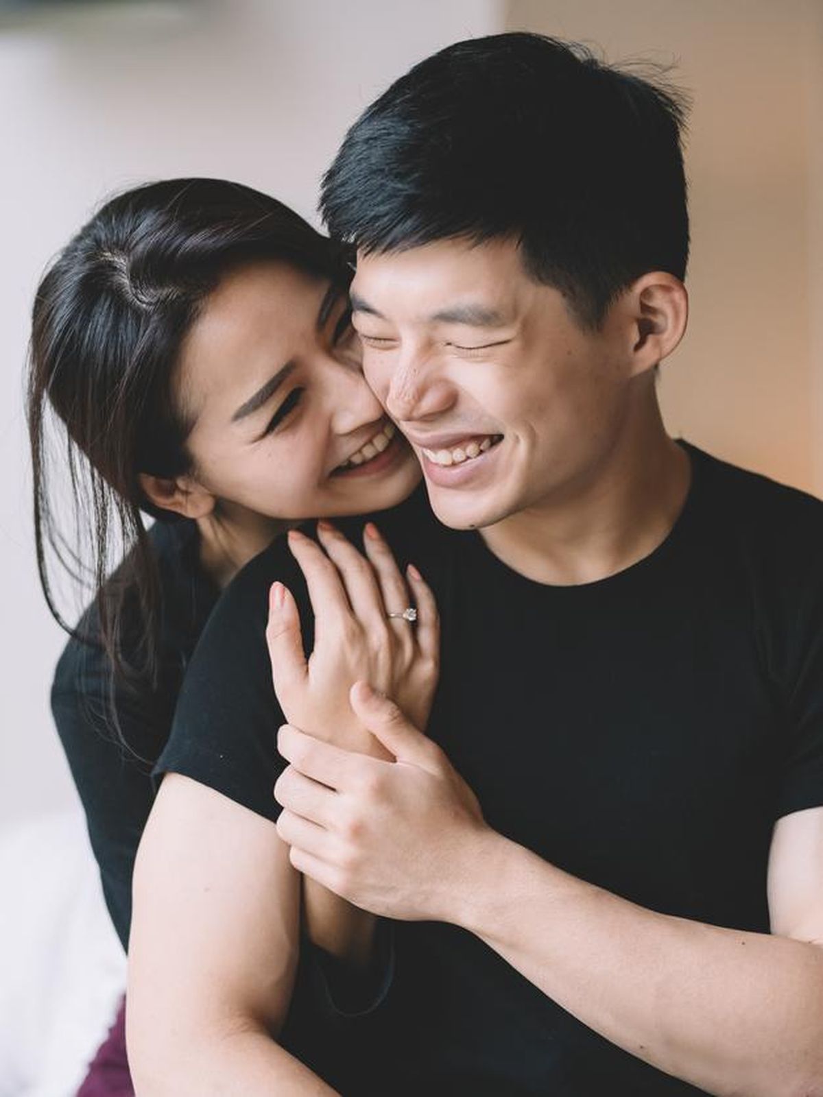 tenar138 20 Lagu Jatuh Cinta Terbaik Bikin Hati Berdebar