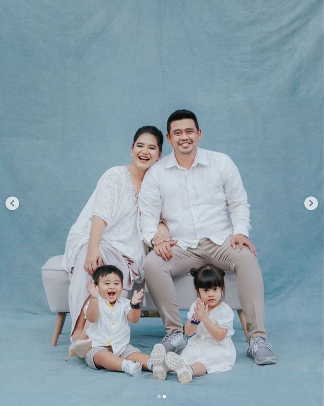 Unggahan Kahiyang pun langsung ramai dipenuhi beragam komentar netizen. Tak sedikit yang memuji penampilannya. Langsing mbak ayang...sehat terus sekel yaa, komentar salah seorang netizen. Makin cantik, komentar lainnya. Foto: Instagram