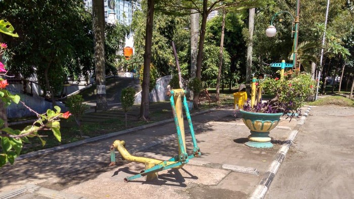 Kondisi fasilitas umum di sekitar Lapangan Merdeka Medan