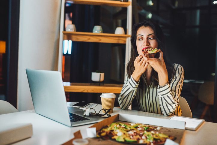 Pola Makan Salah Saat Diet yang Bikin Berat Badan Tak Kunjung Turun