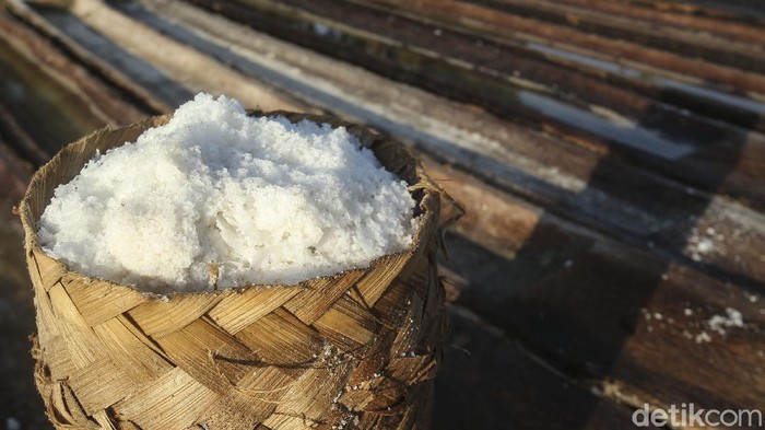 Begini Proses Pembuatan Garam di Desa Les Bali yang Diimpor ke Eropa