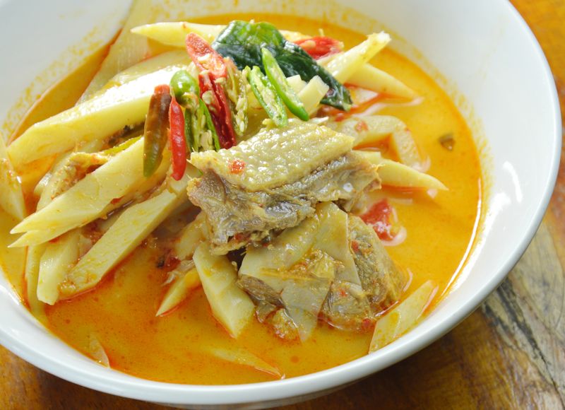 Resep Gulai Ayam dan Rebung