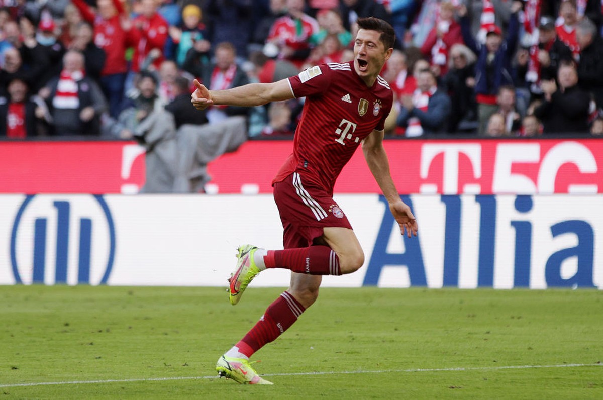 Robert Lewandowski Kejar Rekor Cristiano Ronaldo Ini (Getty Images)