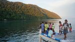 Sunset di Raja Ampat Memang Sedramatis Itu