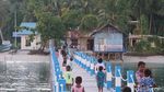 Sunset di Raja Ampat Memang Sedramatis Itu