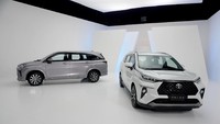 Sementara All New Toyota Veloz hadir dengan desain grille trapezoid seperti milik mobil SUV (Sport Utility Vehicle) Toyota Corolla Cross. Foto: Dok. Toyota Astra Motor (TAM)