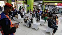 Sebanyak 11.000 voucher untuk kereta kelas Eksekutif dan Ekonomi akan dibagikan dan dapat digunakan secara gratis ke berbagai tujuan pada waktu keberangkatan tanggal 8 sampai 30 November 2021.