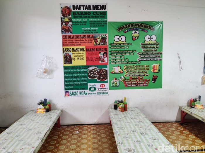 Bakso Wo'Ah : Kekenyangan Makan Bakso Cumi Raksasa 1,2 Kilogram Bakso Wo'Ah : Kekenyangan Makan Bakso Cumi Raksasa 1,2 Kilogram