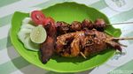 Gokil! Ada Bakso Cumi Raksasa Seberat 1,2 Kilogram