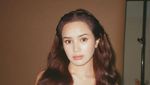 10 Potret Beby Tsabina yang Masuk Kandidat Perempuan Cantik Dunia