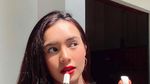 10 Potret Beby Tsabina yang Masuk Kandidat Perempuan Cantik Dunia