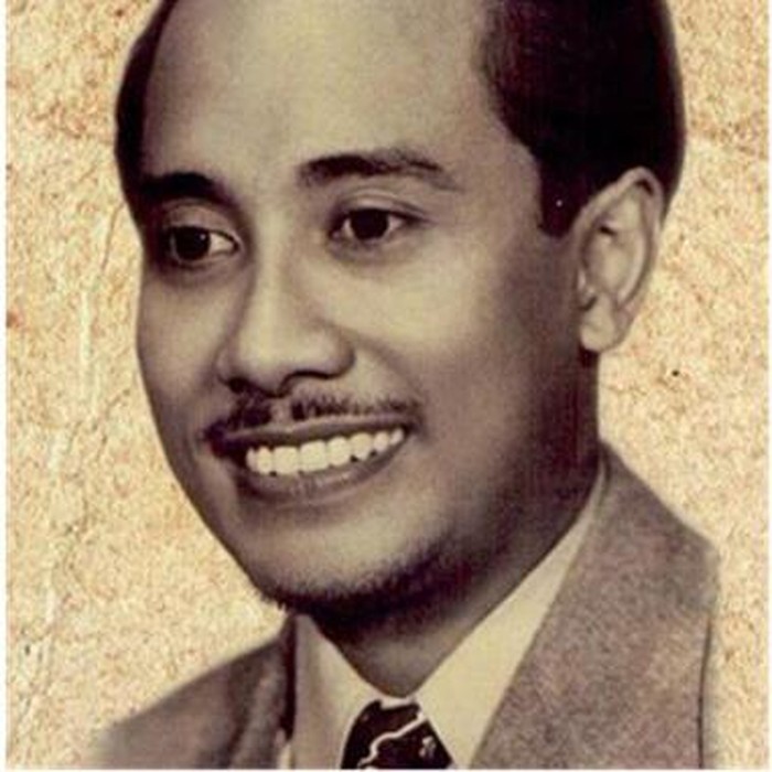 Biodata Bung Tomo, Tokoh Penting Pertempuran 10 November Biodata Bung Tomo, Tokoh Penting Pertempuran 10 November