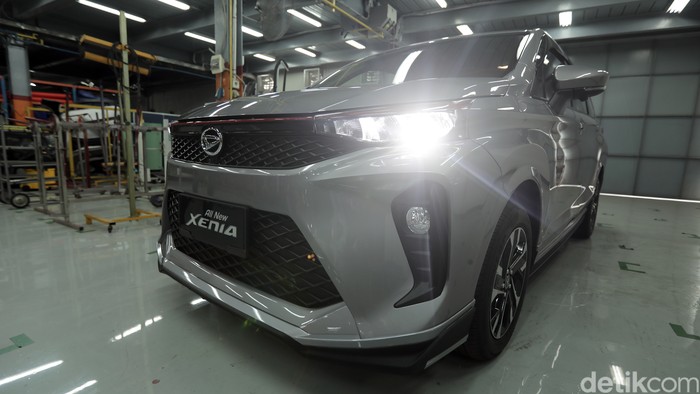 Daihatsu All New Xenia 1.5 R CVT ASA ADS