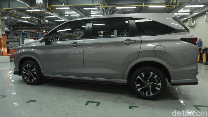 Daihatsu All New Xenia 1.5 R CVT ASA ADS