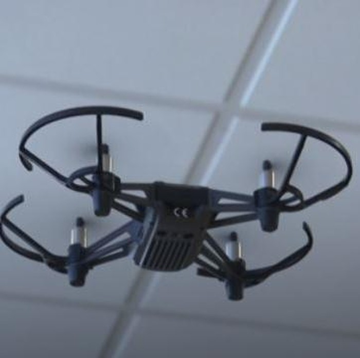 Drone buatan Ultra Electronics yang bisa diterbangkan dengan pikiran.