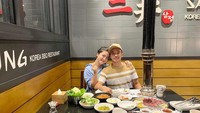 Felicya diketahui penggemar drama Korea, tak heran kalau ia sering menikmati Korean BBQ. Foto: Instagram @felicyangelista_