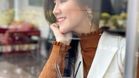 Felicya Angelista membagikan potret manisnya saat sedang minum segelas es teh manis. Foto: Instagram @felicyangelista_