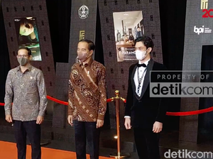 Karpet Merah Piala Citra FFI 2021: Dilewati Dian Sastro hingga Jokowi