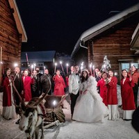 Marsheilla menjelaskan jika acara tersebut digelar pada 26 Desember 2019, yang bertajuk December to Remember. Ia dan tim merasa gembira dan juga bersyukur mendapatkan kesempatan tersebut.Yang pasti excited, bersyukur karena dipercaya handle acara pernikahan impian yang luar biasa indah, tuturnya. Foto: Dok/Maxima Production.