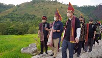Desa Wisata Tipang memang menawarkan keindahan alam yang luar biasa indah. Terdapat lanskap persawahan dan perbukitan yang hijau. Dibaluti cuaca cerah diiringi dengan semilir angin yang sejuk, serta langit yang memancarkan warna birunya.