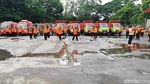 Ini yang Bikin Halaman Parkir Stadion Manahan Solo Mendadak Oranye Ini yang Bikin Halaman Parkir Stadion Manahan Solo Mendadak Oranye
