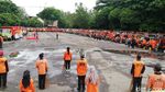 Ini yang Bikin Halaman Parkir Stadion Manahan Solo Mendadak Oranye Ini yang Bikin Halaman Parkir Stadion Manahan Solo Mendadak Oranye