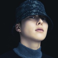 Jang Ki Yong lebih dulu membintangi drama Korea My Roommate is a Gumiho tahun ini. Kini, penggemar menantikan penampilannya sebagai pasangan Song Hye Kyo. Foto: dok. Dazed Korea