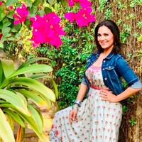 Lara Dutta diketahui sudah menikah dengan atlet tenis Mahesh Bhupathi pada 2011. Setelah dia dibanjiri dengan pertanyaan dan sindiran dari netizen, akhirnya Lara Dutta angkat bicara. Foto: dok. Instagram/@larabhupathi