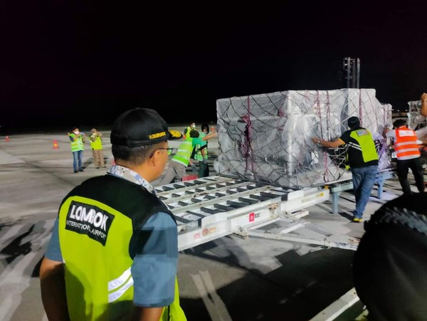 Jelang perhelatan WSBK 2021 Bandara Lombok berhasil menuntaskan berbagai proyek pengembangan bandara. Apron Bandara Lombok telah diperluas dari 108.100 meter persegi menjadi 136.300 meter persegi dan mampu menampung 16 pesawat dengan konfigurasi 10 pesawat narrow body dan 6 pesawat wide body.