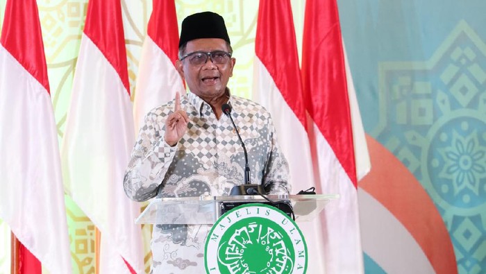 Menko Polhukam Mahfud Md di ijtima ulama komisi Fatwa MUI