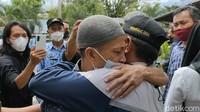 Restorative justice dalam kasus ini kemudian dikabulkan oleh jaksa. Comara yang ditahan kemudian dibebaskan jaksa hari ini. 