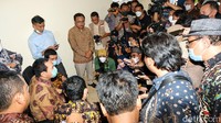 Tommy Soeharto memberikan pernyataan pers usai launching rest area 4.0.