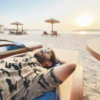 Usai putus dari Ovi Rangkuti, Anya Geraldine sempat diisukan dekat dengan sejumlah pria. Saat ini Anya sendiri dikabarkan tengah memiliki hubungan spesial dengan seorang pria bernama Nadif Zahiruddin. Hal itu terlihat melalui unggahan Anya di Instagramnya. Foto: Instagram/@anyageraldine