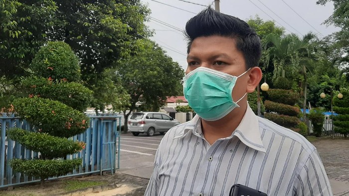 Pengacara Syafri, Ronal (Raja-detikcom)