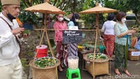 Hingga akhirnya pemuda yang ada di Kampung Tulung ini melakukan perlawanan. Perlawanan waktu itu selama sehari penuh sehingga (tentara Kidobutai) terdesak. Kemudian dari dalam gedung mengibarkan bendera putih tanda menyerah.  