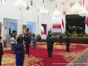 Jokowi Anugerahi 4 Tokoh Ini dengan Gelar Pahlawan Nasional