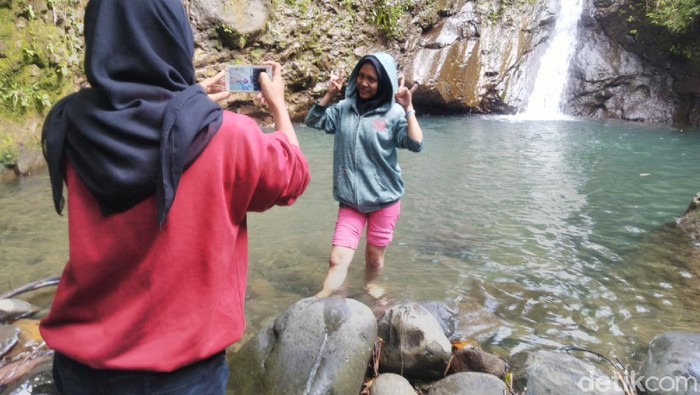 Salah satu potensi wisata Curug Panganten di Kecamatan Sadananya