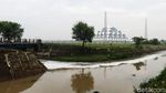 Parah! Sungai Cinambo Bandung Berbuih