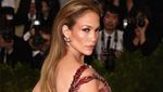 Tak Disangka, 15 Artis Hollywood Ini Tak Konsumsi Minuman Alkohol