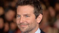 Ada momen di mana Bradley Cooper menyadari minuman alkohol tidak baik untuk dirinya. Di usia 29, aktor A Star Is Born ini bilang, Kalau saya melanjutkannya (minum alkohol), saya akan benar-benar merusak seluruh kehidupan saya.