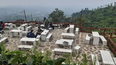 Foto Taman Fathan Alesano, Tempat Nongkrong Baru di Bogor