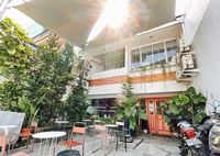 Mini Garden Dan Kafe Outdoor Yang Viral