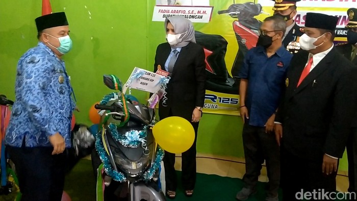 Vaksin berhadiah motor di pekalongan