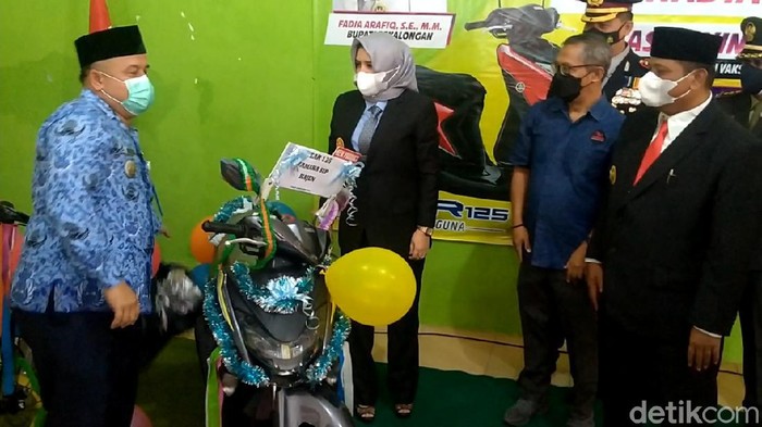 Greget! Vaksin COVID-19 di Sini Hadiahnya Sepeda Motor