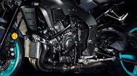 Kini, mesin empat silinder Crossplane 998 cc yang digendongnya sudah memenuhi standar emisi Euro 5. Foto: Dok. Yamaha