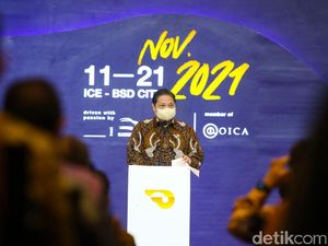 Airlangga ke Booth Toyota di GIIAS: Tahun 80-an Paling Top Pakai Supra