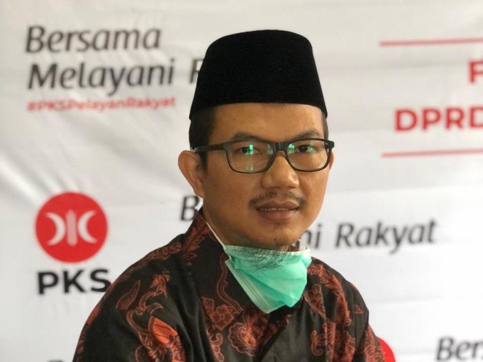 Anggota DPRD Deliserdang dari Fraksi Partai Keadilan Sejahtera (F- PKS) Cece Moh Romli